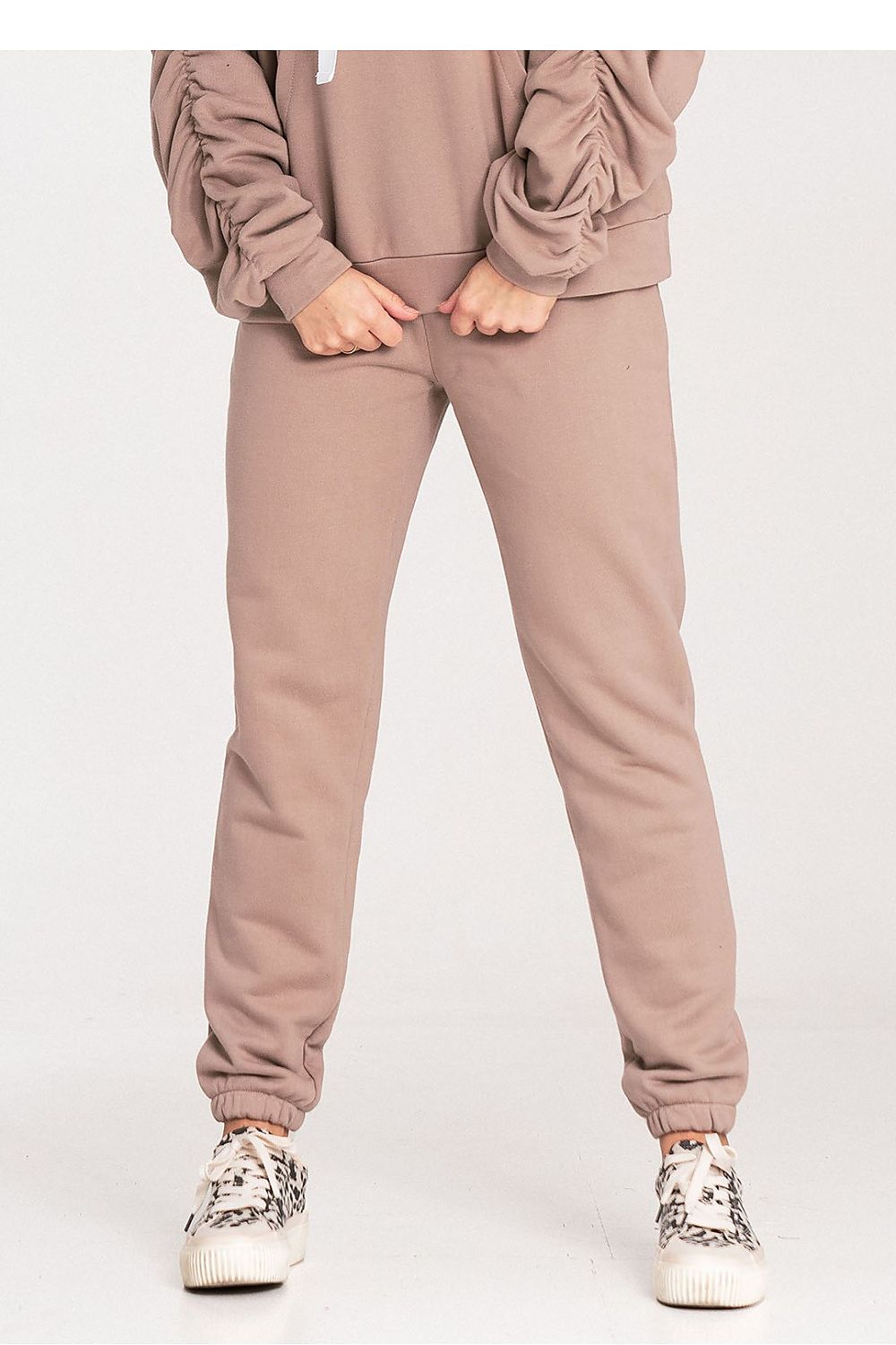 training pants model 203129 Figl