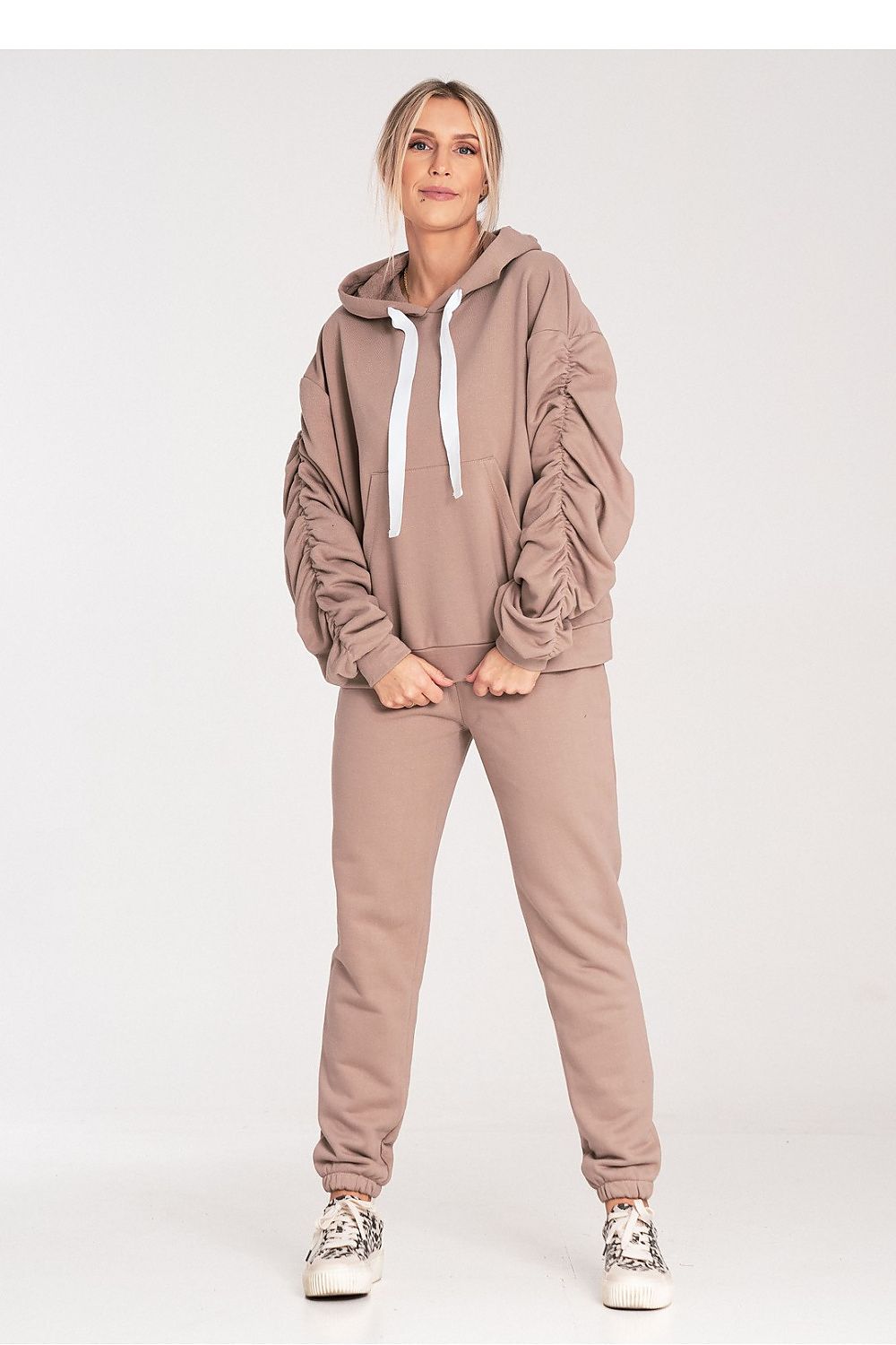 training pants model 203129 Figl