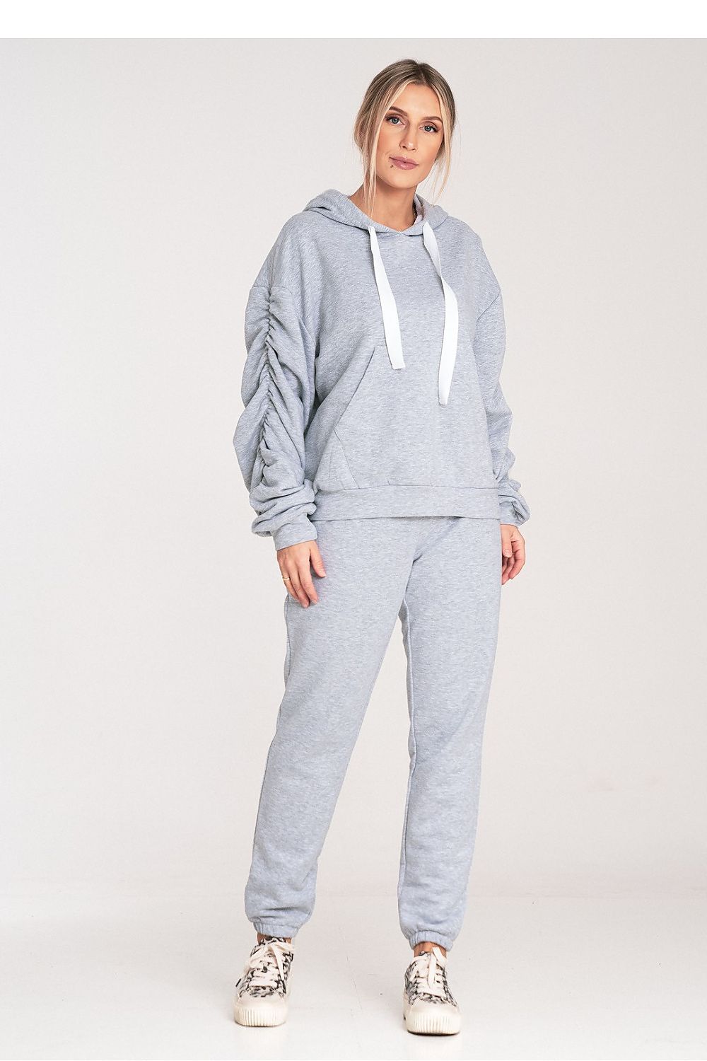 training pants model 203129 Figl
