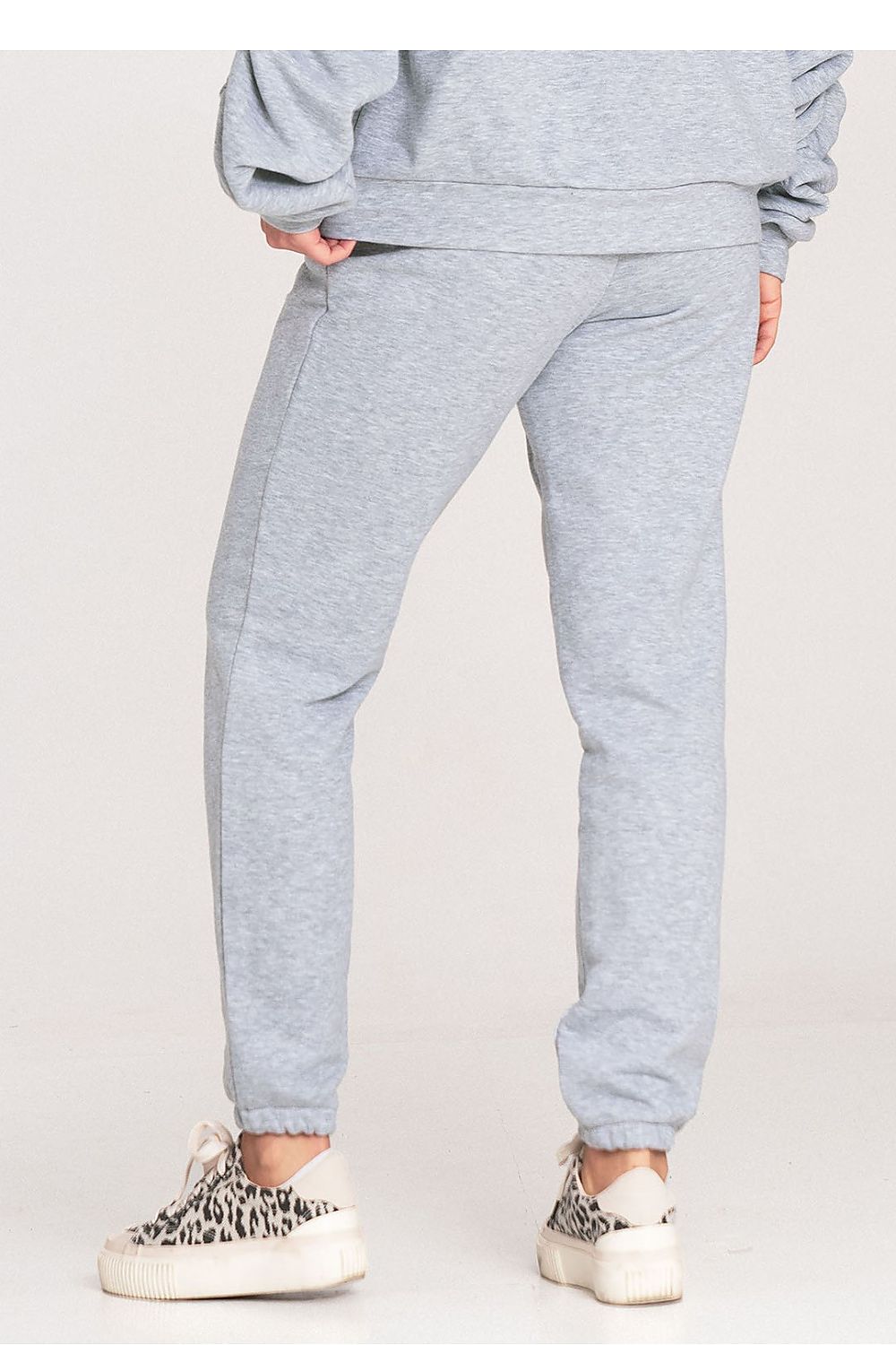 training pants model 203129 Figl