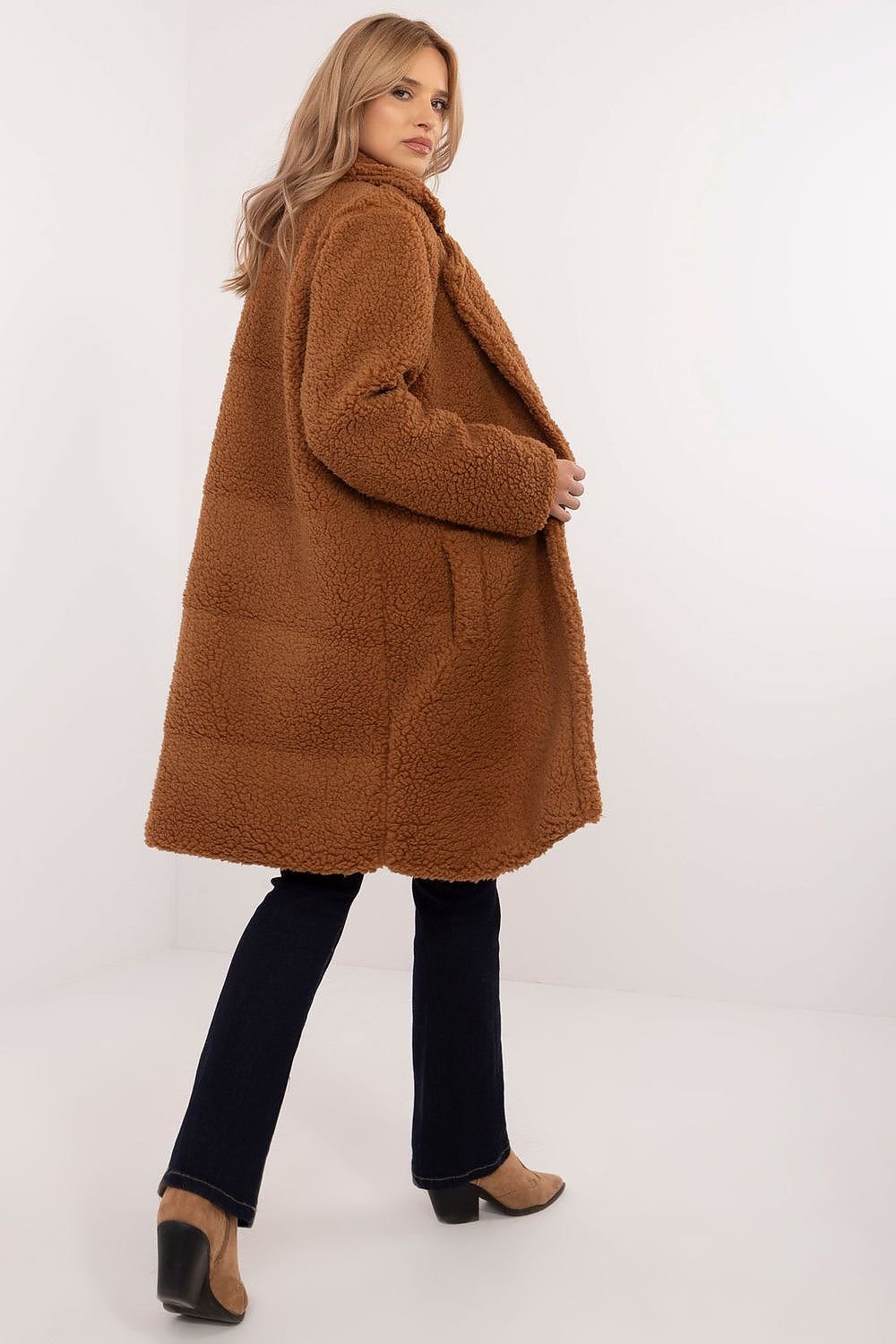 coat model 203855 Italy Moda