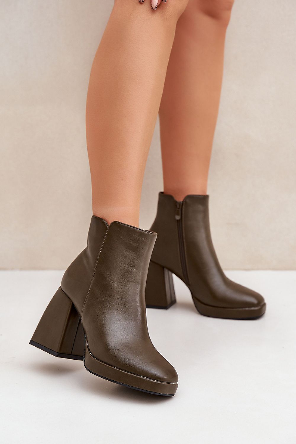 High heel boots model 204677 Step in style