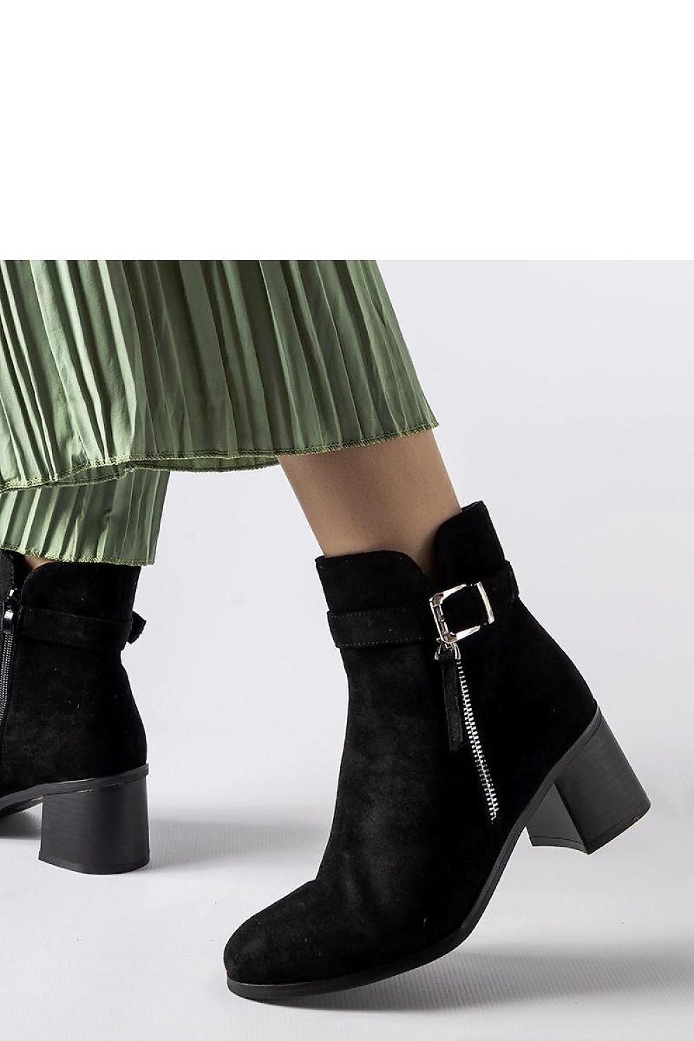 Boots on wedge heel model 205112 Solea