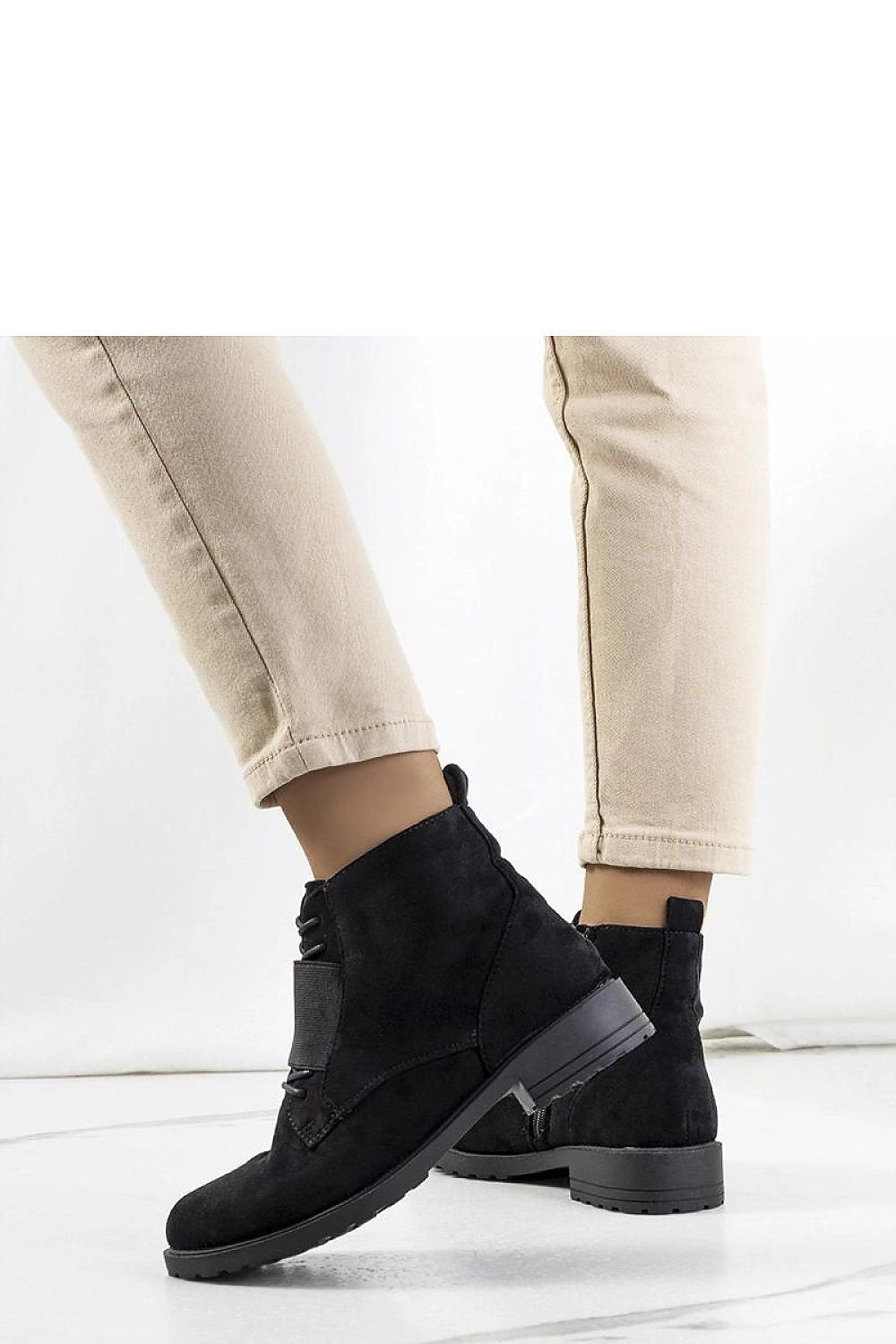 Boots on wedge heel model 205899 Solea