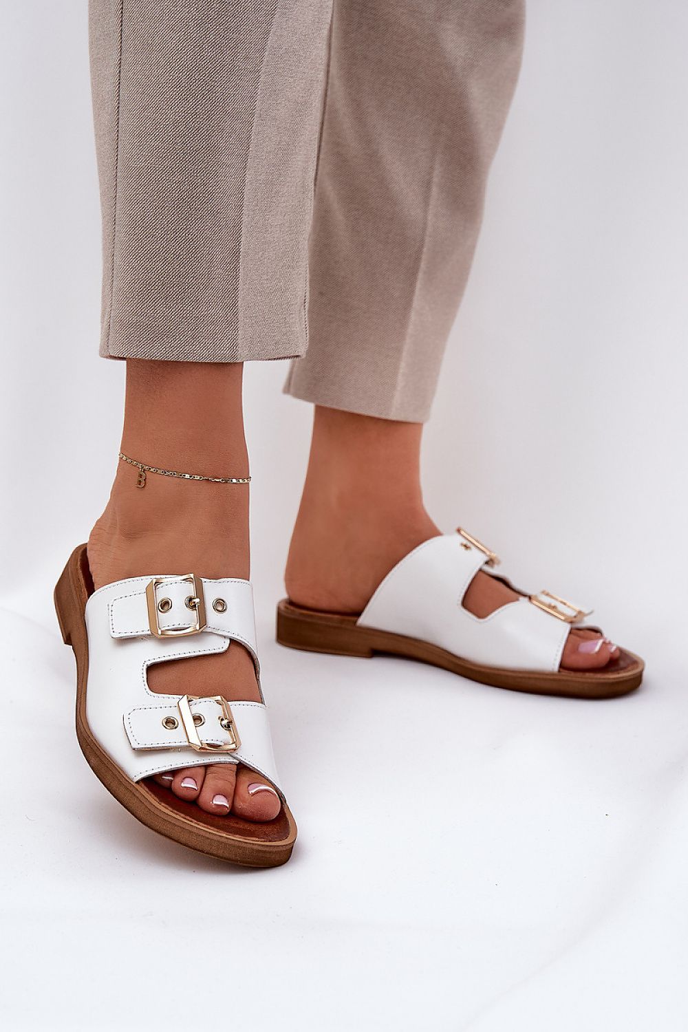 slippers model 210175 Step in style