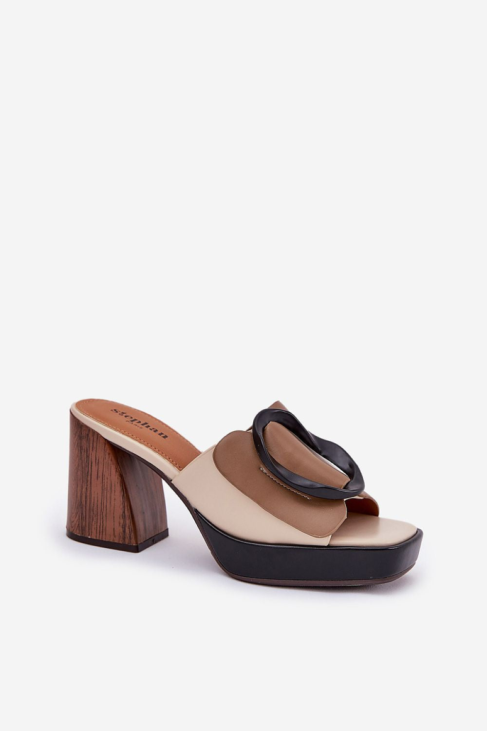 slippers model 212886 Step in style