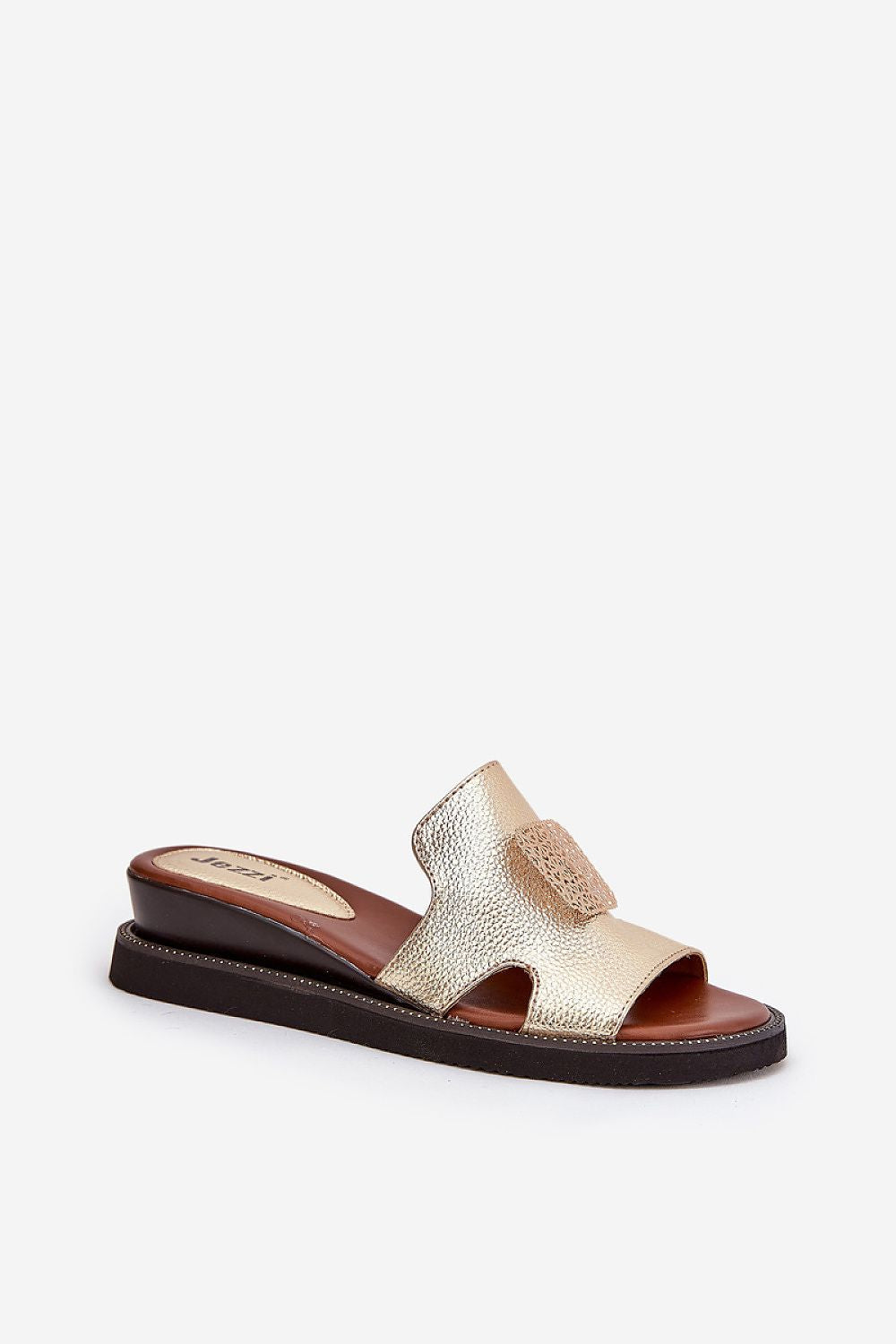slippers model 212887 Step in style