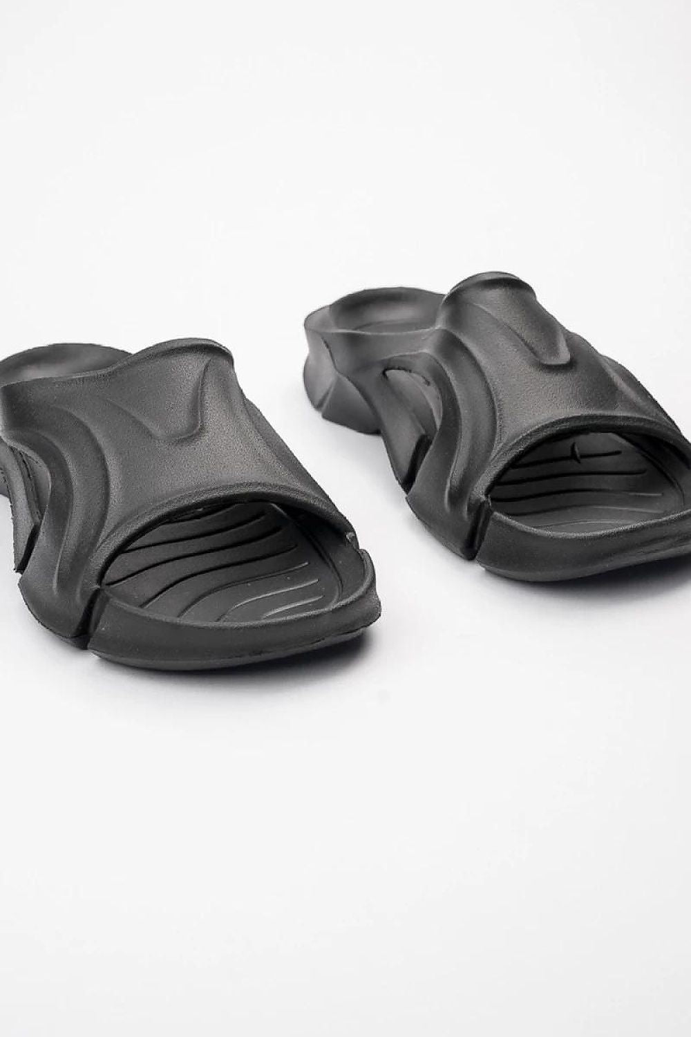 slippers model 212986 Inello