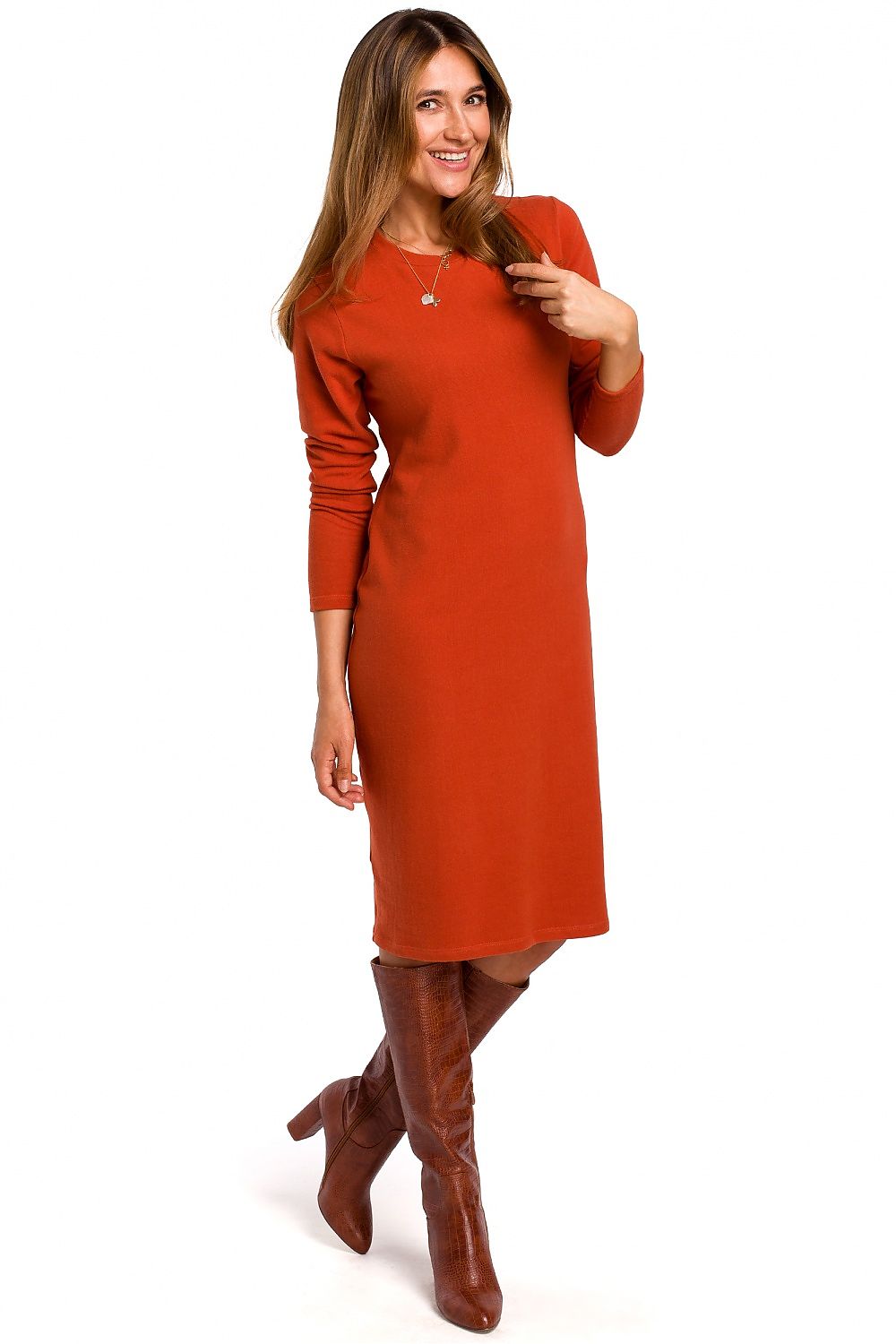 Lina Cotton Midi Dress ā Eenvoudige midi jurk voor dagelijkse styling in dun katoenen breiwerk.