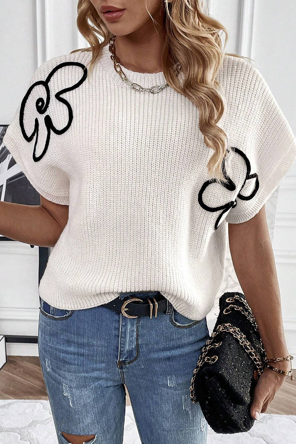 White Flower Embroidery Sweater Top - PrizQ