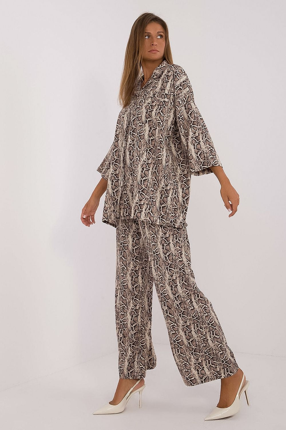 Numoco Safari Chic Duo Set – Dierenmotief shirt en wijde broek met elastische taille – Casual outfit