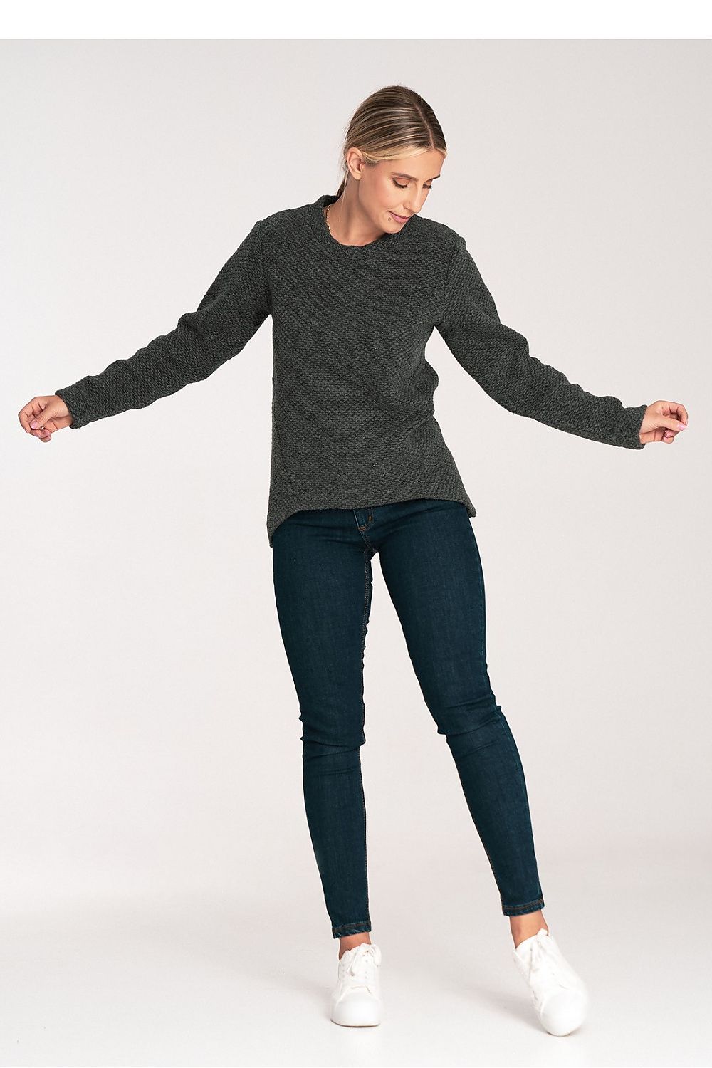 sweater model 203154 Figl