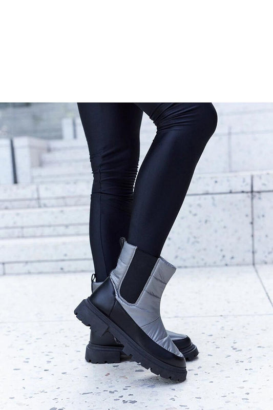 Boots model 205110 Solea