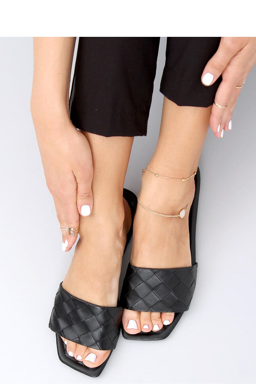  slippers model 164349 Inello 