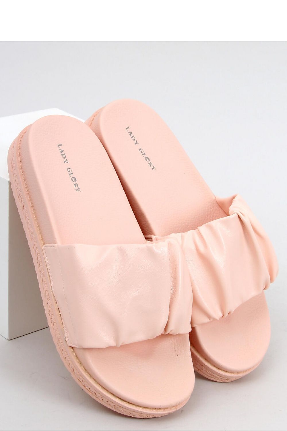  slippers model 165071 Inello 