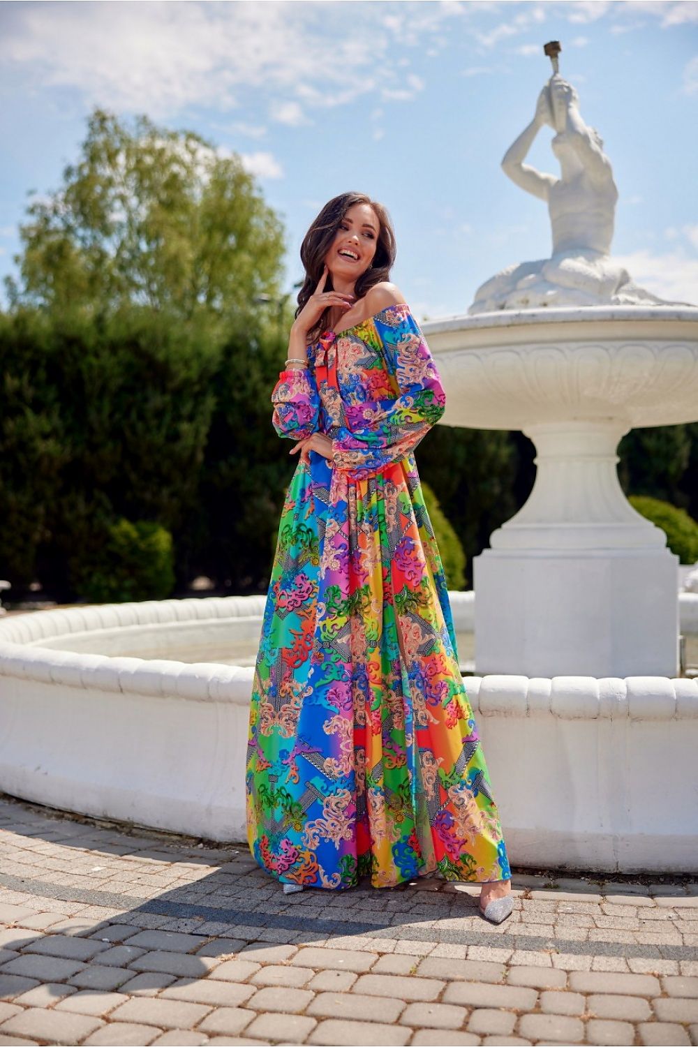 Bella Española Maxi Dress – Elegant Spanish Dress with Open Shoulders and Split | Roco Fashion