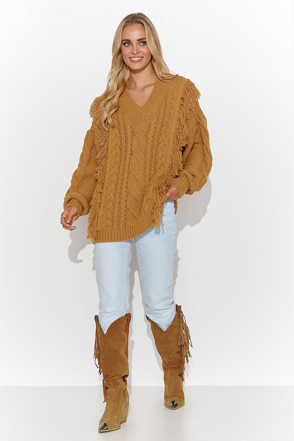 sweater model 184802 Makadamia